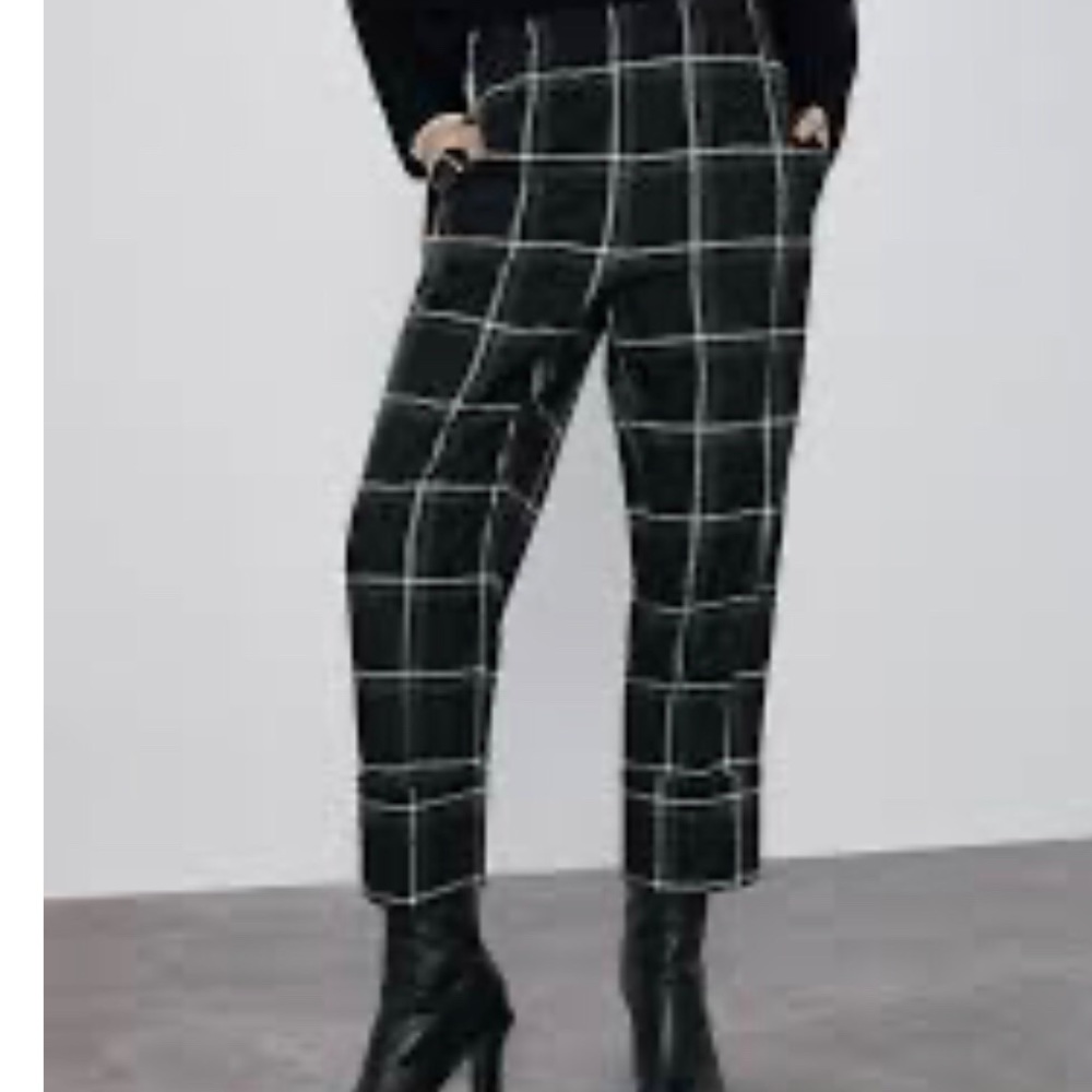 Zara Black & White Plaid Pants - Size M